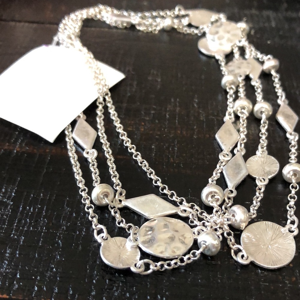 NWT Silver Tone 27” Long Necklace! - Picture 4 of 4